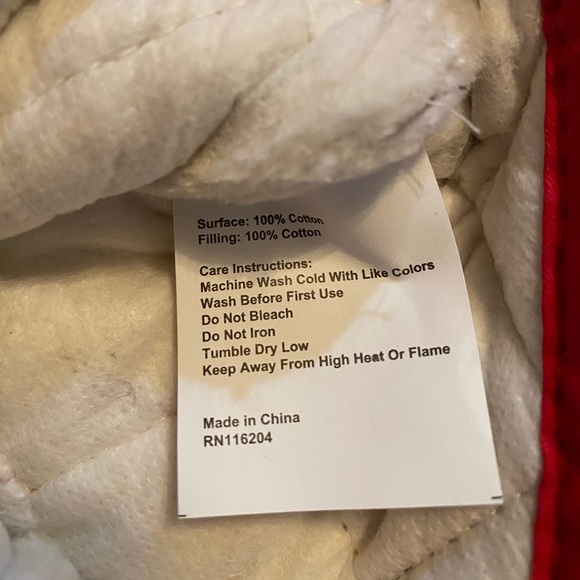 4 Piece Kitchen Towel and Pot Holder Set NEW - Picture 4 of 4